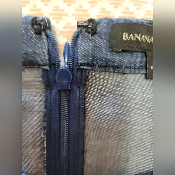 Banana Republic Size 2 Denim Dress - Picture 5 of 7